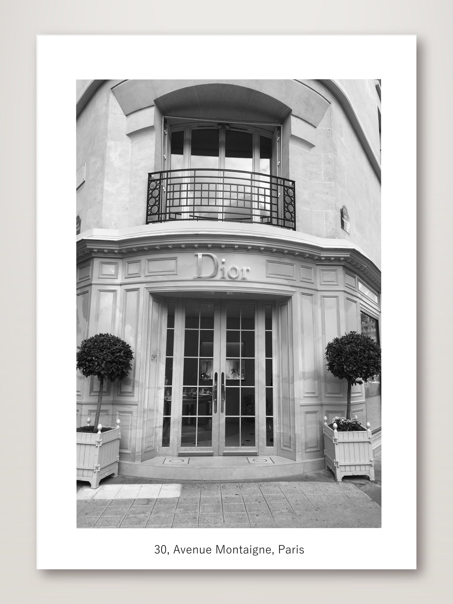 Dior, Avenue Montaigne
