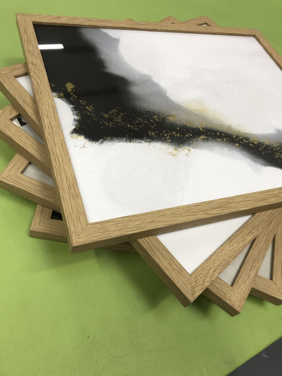 40x50cm Oak Frame